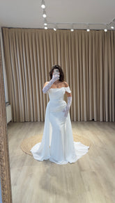 MAISA DRESS (gloves not included)